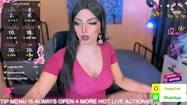 BarbieHugeCockTS webcam