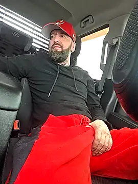 Beardedtattood webcam