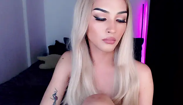 Alicegreenexx webcam