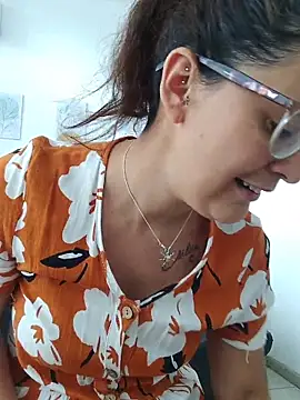 Webcam Model (Harley-77)  is live.Free join now!