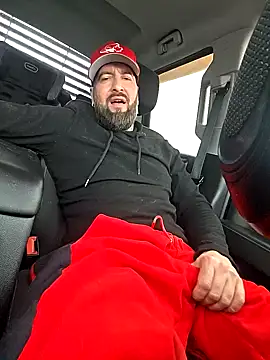 Beardedtattood webcam