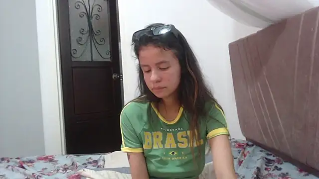 nathaly_jones_ webcam