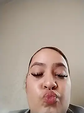 sweetandspicyyy webcam