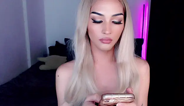 Alicegreenexx webcam