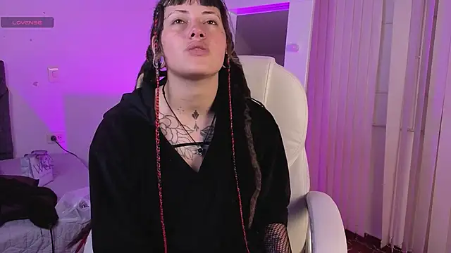 _sharlotte777 webcam