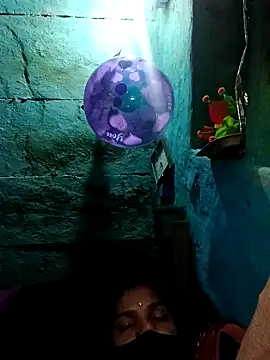 Desi_Couple_P webcam