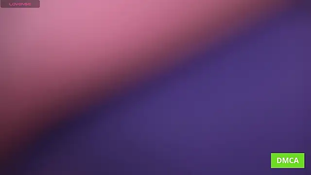 Wild_Wonders Live Webcam on Stripchat