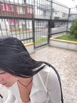 PamelaJonsom_ webcam