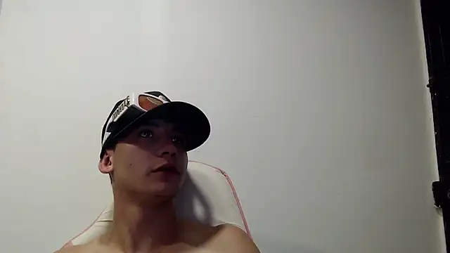 Angel_boyx webcam