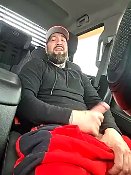 Beardedtattood webcam