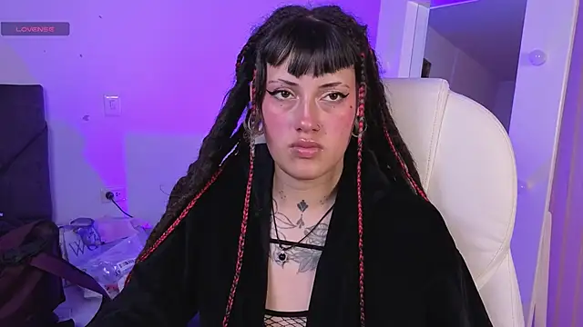 _sharlotte777 webcam