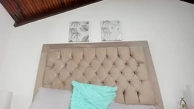 Emily_Castano webcam