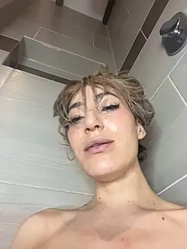 SweetieSinXXX webcam