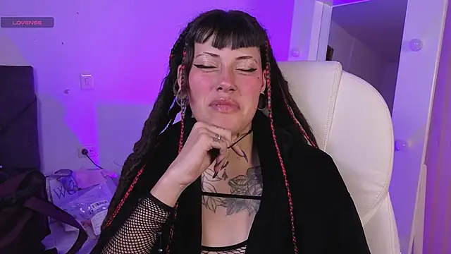 _sharlotte777 webcam