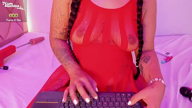 AntonellaQueenn webcam