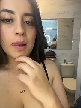 Antonella_Julieta webcam