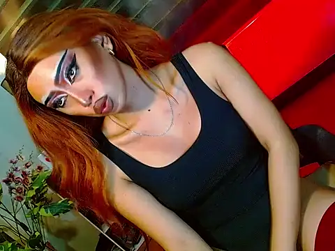 HOLLYWOOD_QUEEN_88 webcam