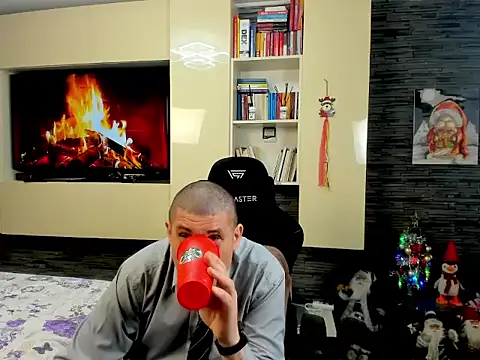 SpartacusDaddy48 webcam