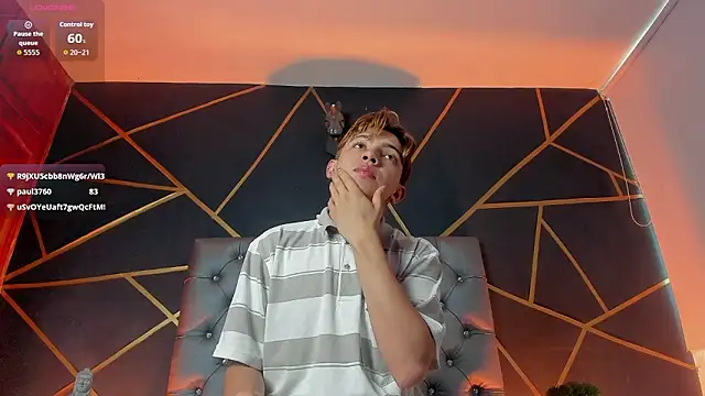 Lian_Miller1_ webcam