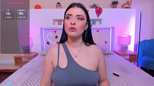 AnikaRomanoff_ webcam