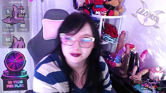LiloMoon69 webcam