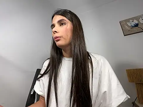 Lily_WellGifted webcam