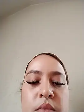 sweetandspicyyy webcam