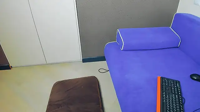 BrilliantGirll webcam