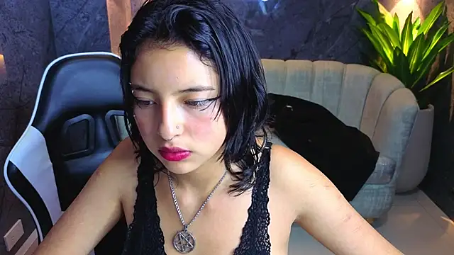 lisa_doll_tx - Lisa_Doll_Tx's free webcam - UK Sex Cams