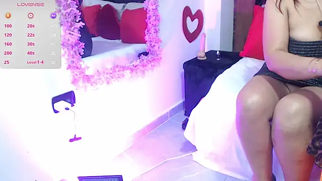 Natalia-Roush webcam