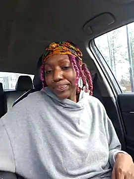 oliviaprettypussy webcam