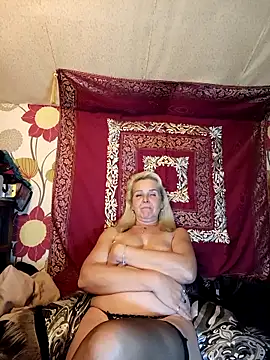 CassandraSandra44 webcam