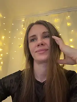 luciemack - LucieMack's free webcam - UK Sex Cams