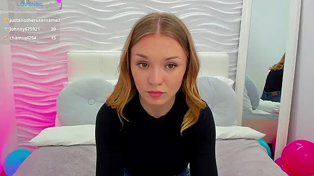 virginolly - VirginOlly's free webcam - UK Sex Cams