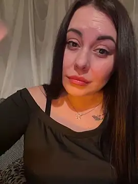 daisystreet - DaisyStreet's free webcam - UK Sex Cams