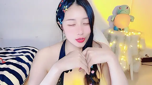 美女_Mo-Mo_在线直播