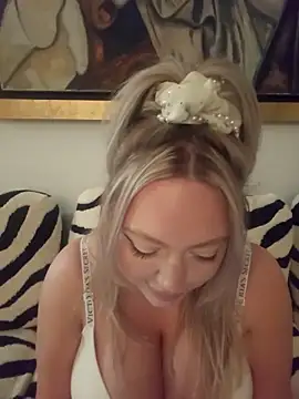 misstitmouseofficial webcam