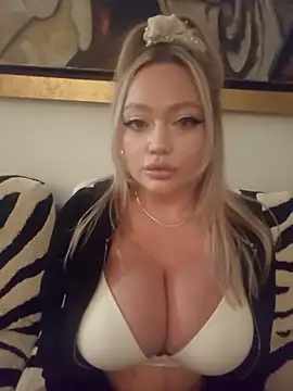 misstitmouseofficial webcam