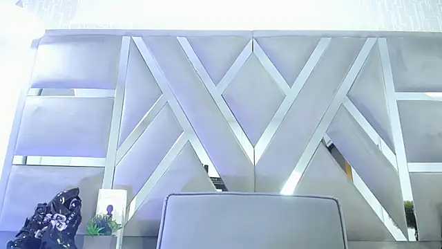 MonzerratBoyer webcam