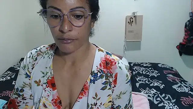 kateleyagrey webcam