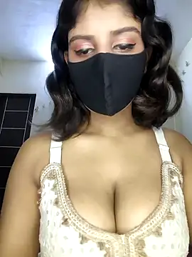 zaayaa_2 - Zaayaa_2's free webcam