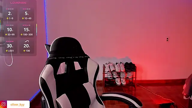 oliver_kyy webcam
