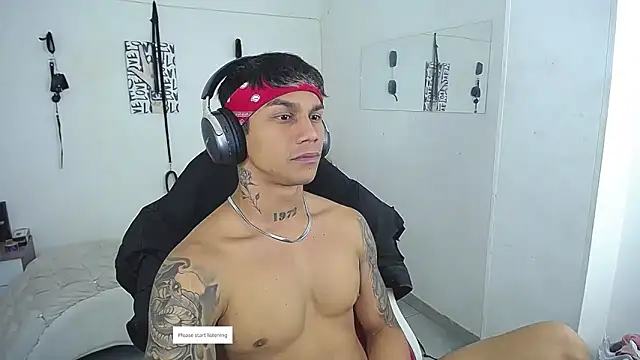 Leonard_Price webcam