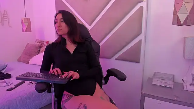 MeganPresleyy webcam