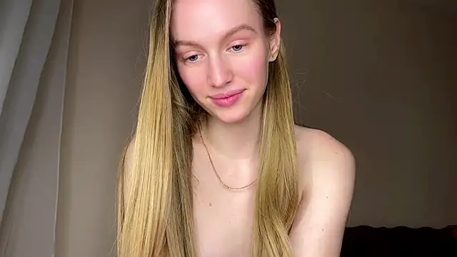 Viktoria_Vibes webcam