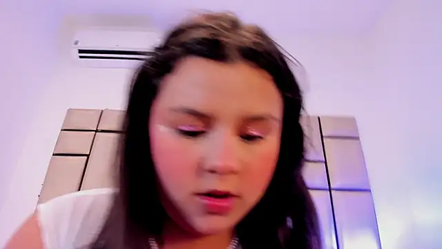 alejandra_loppez webcam