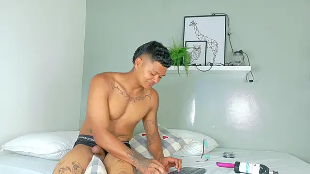 AndrewKenoxx_ webcam