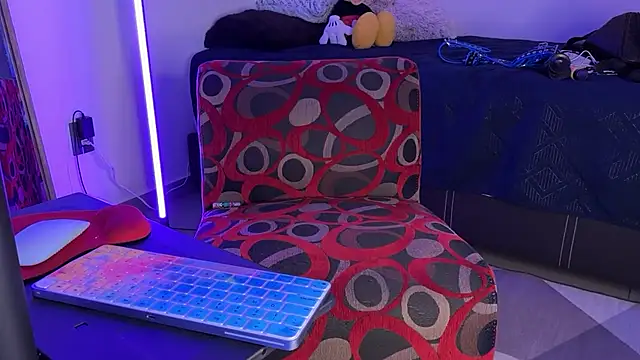 zamir333 - Zamir333's free webcam