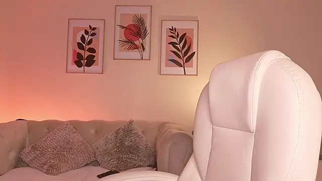 DahianaWalcott webcam