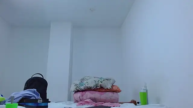 isabel_24_gil webcam